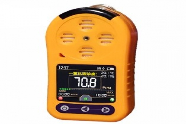 可燃?xì)怏w報警器應(yīng)定期進行維護保養(yǎng)